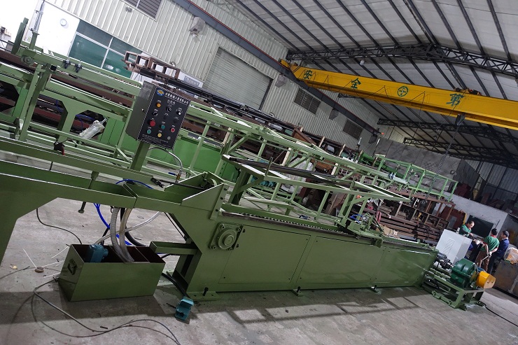 鏈?zhǔn)嚼螜C(jī)圖片 鏈?zhǔn)嚼螜C(jī)圖片